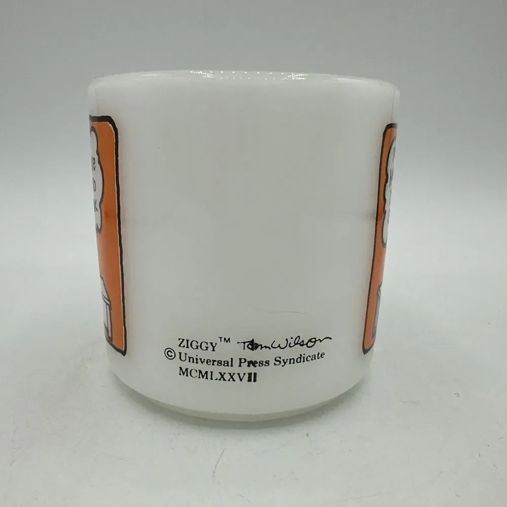 Vintage Ziggy Comic Mug Cup Milk Glass Coffee Break w/ Original Promo Sticker - Picture 4 of 11